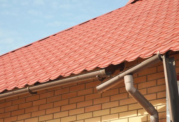 Cost of Loose Gutter Repair in Queen Creek